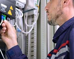 Máquina de fazer fusão em fibra óptica Máquina de fazer fusão em fibra óptica