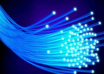 Poste feito de fibra Poste feito de fibra